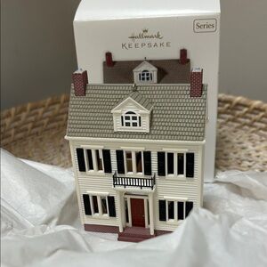 Hallmark Colonial House Ornament in Cream and Brown 2010 dated.